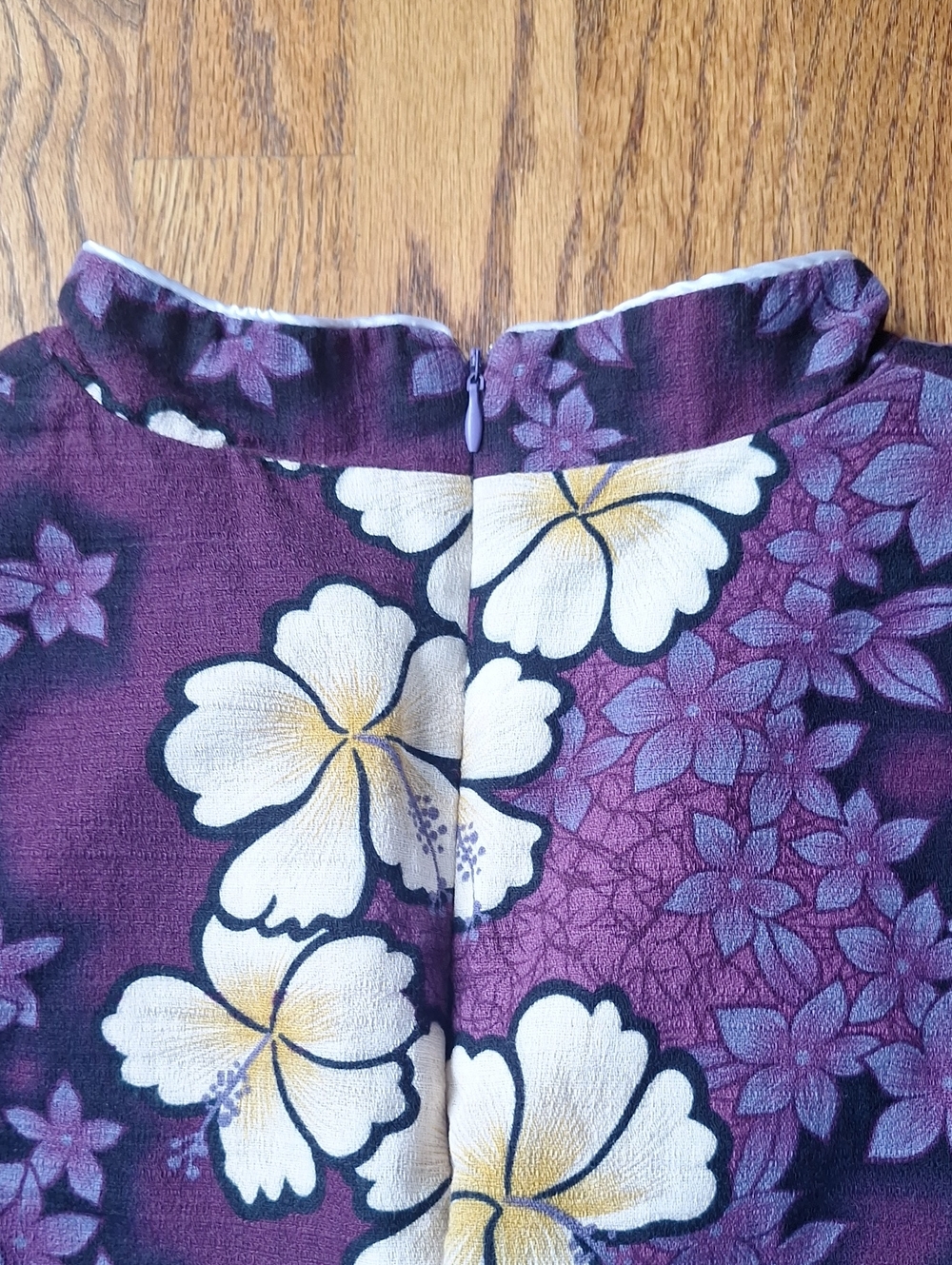 Hilo Hattie Purple Maxi Dress with Cream Floral Hibiscus All Over Print L